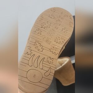 BearPaw Light Brown Winter Boots